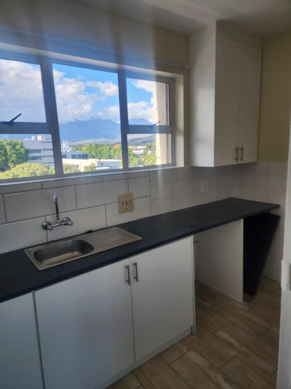 1 Bedroom Property for Sale in Somerset West Western Cape